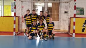 Fantje U9: Žiga Sever, Ambrož Remic, Žan Majhen, Jon Dremelj Pance (stojijo z leve),  Martin Kušlan, Stefan Stojanovič, David Zavodnik (čepijo z leve)