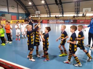 Pokal je potoval od enega do drugega
