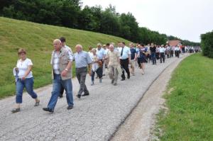 b_800_600_0_00_images_stories_Novice_2017_SLOVESNOST_OB_OBCINSKEM_IN_DRZAVNEM_PRAZNIKU_DNEVU_DRZAVNOSTI_9j