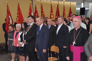 b_800_600_0_00_images_stories_Novice_2017_SLOVESNOST_OB_OBCINSKEM_IN_DRZAVNEM_PRAZNIKU_DNEVU_DRZAVNOSTI_9u