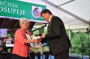 b_800_600_0_00_images_stories_Novice_2017_SLOVESNOST_OB_OBCINSKEM_IN_DRZAVNEM_PRAZNIKU_DNEVU_DRZAVNOSTI_9zzl