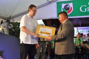 b_800_600_0_00_images_stories_Novice_2017_SLOVESNOST_OB_OBCINSKEM_IN_DRZAVNEM_PRAZNIKU_DNEVU_DRZAVNOSTI_9zzt