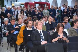 b_800_600_0_00_images_stories_Novice_2017_Zupanova_jama_gostila_del_otvoritve_mednarodnega_bienala_oblikovanja_BIO_25_5