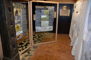 b_800_600_0_00_images_stories_Novice_2017_Zupanova_jama_gostila_del_otvoritve_mednarodnega_bienala_oblikovanja_BIO_25_9c