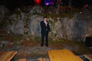 b_800_600_0_00_images_stories_Novice_2017_Zupanova_jama_gostila_del_otvoritve_mednarodnega_bienala_oblikovanja_BIO_25_9k