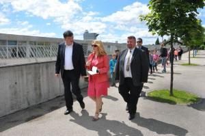 b_800_600_0_00_images_stories_Novice_2017_Otvoritev_Gozdne_ucne_poti_na_Koscakovem_hribu_2