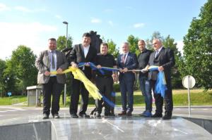 b_800_600_0_00_images_stories_Novice_2017_Lado_Kastelec_iz_podjetja_Avtotransporti_Kastelec_mescanom_Grosuplja_podaril_kip_konja_9j