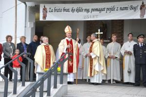 b_800_600_0_00_images_stories_Novice_2017_Jubilejna_25._Florjanova_masa_v_Grosupljem_9g