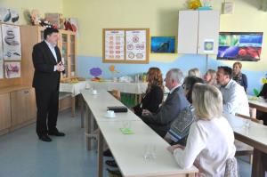 b_800_600_0_00_images_stories_Novice_2017_OS_LA_Grosuplje_obiskali_direktor_in_ravnatelji_SHAPE_International_School_iz_Bruslja_7