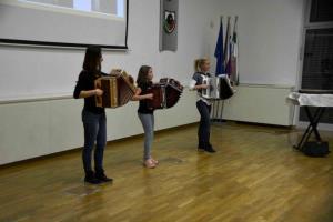 b_800_600_0_00_images_stories_Novice_2017_Drustvo_podezelskih_zena_Soncnica_Grosuplje_praznuje_20_letnico_svojega_delovanja_9g