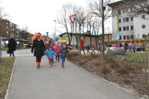 b_800_600_0_00_images_stories_Novice_2017_Maskarce_obiskale_obcinsko_hiso_6