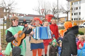 b_800_600_0_00_images_stories_Novice_2017_Maskarce_obiskale_obcinsko_hiso_9