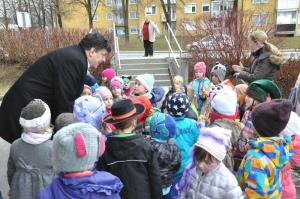 b_800_600_0_00_images_stories_Novice_2017_Maskarce_obiskale_obcinsko_hiso_9i