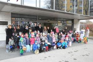 b_800_600_0_00_images_stories_Novice_2017_Maskarce_obiskale_obcinsko_hiso_9j