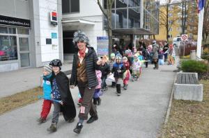 b_800_600_0_00_images_stories_Novice_2017_Maskarce_obiskale_obcinsko_hiso_9l