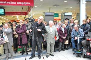 b_800_600_0_00_images_stories_Novice_2017_Zlati_koticek_v_Mercator_centru_Grosuplje_9d