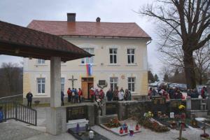 b_800_600_0_00_images_stories_Novice_2017_11._pohod_po_Presernovi_poti_7