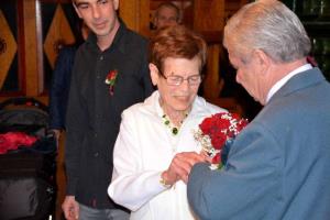 b_800_600_0_00_images_stories_Novice_2016_Zlata_poroka_zenina_Marjana_Praznikarja_in_neveste_Jozefe_Praznikar_9a