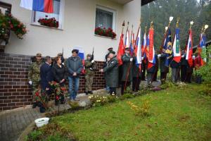 b_800_600_0_00_images_stories_Novice_2016_Svecanost_ob_odkritju_spominske_plosce_Manevrske_strukture_narodne_zascite_9e