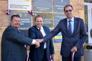 b_800_600_0_00_images_stories_Novice_2016_Otvoritev_Medobcinskega_razvojnega_centra_Obcin_Grosuplje_9h