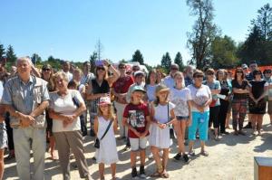 b_800_600_0_00_images_stories_Novice_2016_Slovesna_polozitev_temeljnega_kamna_za_novo_Podruznicno_solo_Polica_7
