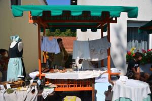 b_800_600_0_00_images_stories_Novice_2016_Pozabljene_obrti_pod_smarsko_lipo_9d
