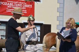b_800_600_0_00_images_stories_Novice_2016_Pozabljene_obrti_pod_smarsko_lipo_9h