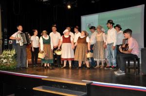 b_800_600_0_00_images_stories_Novice_2016_Slavnostna_prireditev_ob_obcinskem_in_drzavnem_prazniku_dnevu_drzavnosti_9k