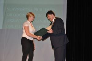 b_800_600_0_00_images_stories_Novice_2016_Slavnostna_prireditev_ob_obcinskem_in_drzavnem_prazniku_dnevu_drzavnosti_9v