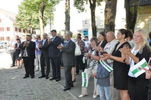 b_800_600_0_00_images_stories_Novice_2016_Odkritje_obelezja_pred_osamosvojitveno_lipo_na_Adamicevi_ploscadi_v_Grosupljem_6