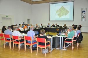 b_800_600_0_00_images_stories_Novice_2016_11._redna_seja_Obcinskega_sveta_Obcine_Grosuplje_9c