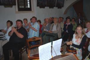 b_800_600_0_00_images_stories_Novice_2016_Pohod_in_koncert_na_Taboru_nad_Cerovim_9