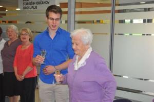 b_800_600_0_00_images_stories_Novice_2016_Anna_Gerzelj_praznovala_106._rojstni_dan_9j