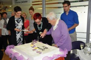 b_800_600_0_00_images_stories_Novice_2016_Anna_Gerzelj_praznovala_106._rojstni_dan_9n