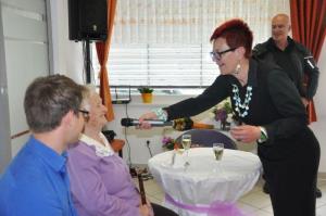 b_800_600_0_00_images_stories_Novice_2016_Anna_Gerzelj_praznovala_106._rojstni_dan_9s