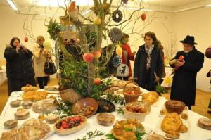 b_800_600_0_00_images_stories_Novice_2016_Velikonocne_razstave_v_Mestni_knjiznici_Grosuplje_9c