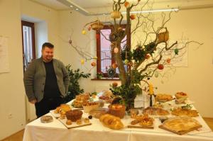 b_800_600_0_00_images_stories_Novice_2016_Velikonocne_razstave_v_Mestni_knjiznici_Grosuplje_9e