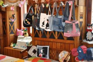 b_800_600_0_00_images_stories_Novice_2016_Velikonocne_razstave_v_Mestni_knjiznici_Grosuplje_9p