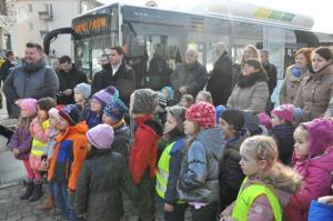 b_800_600_0_00_images_stories_Novice_2015_Otvoritev_prikazovalnika_in_Urbanomata_na_Avtobusni_postaji_Grosuplje_6