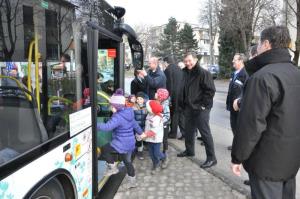 b_800_600_0_00_images_stories_Novice_2015_Otvoritev_prikazovalnika_in_Urbanomata_na_Avtobusni_postaji_Grosuplje_9g