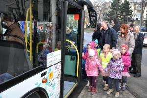 b_800_600_0_00_images_stories_Novice_2015_Otvoritev_prikazovalnika_in_Urbanomata_na_Avtobusni_postaji_Grosuplje_9h