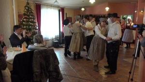 b_800_600_0_00_images_stories_Novice_2015_Novoletno_srecanje_clanov_Drustva_Sozitje_Grosuplje_9c