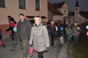 b_800_600_0_00_images_stories_Novice_2015_Ucenci_Podruznicne_sole_Polica_na_pohodu_z_luckami_9h