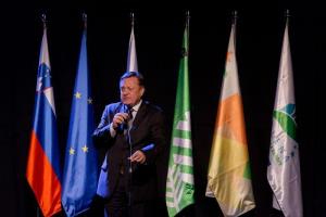 b_800_600_0_00_images_stories_Novice_2015_Regijski_center_za_ravnanje_z_odpadki_Ljubljana_odprt_9i