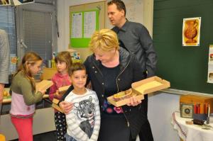 b_800_600_0_00_images_stories_Novice_2015_Tradicionalni_slovenski_zajtrk_v_Podruznicni_soli_Smarje_Sap_9b