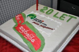 b_800_600_0_00_images_stories_Novice_2015_20_let_Radia_Zeleni_val_9j