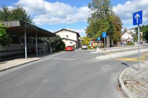 b_800_600_0_00_images_stories_Novice_2015_Avtobusna_postaja_Grosuplje_po_novem_opremljena_s_prikazovalnikom_6