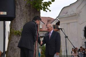 b_800_600_0_00_images_stories_Novice_2015_Kulturna_turisticna_prireditev_BEREMO_POD_LIPO_9