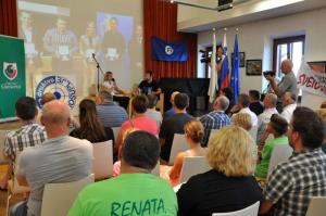 b_800_600_0_00_images_stories_Novice_2015_Sprejem_svetovne_prvakinje_Renate_Orazem_9f