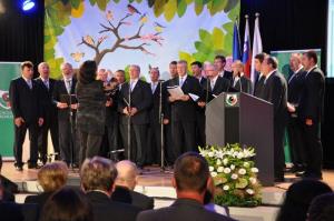 b_800_600_0_00_images_stories_Novice_2015_Slavnostna_akademija_ob_obcinskem_prazniku_in_praznovanje_20_let_obcine_Grosuplje_9za